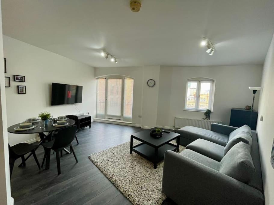 Elegant Belfast City Centre Apt Walk Everywhere Eksteriør bilde